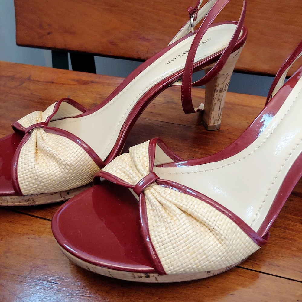 Strappy Ann Taylor Heels - excellent condition